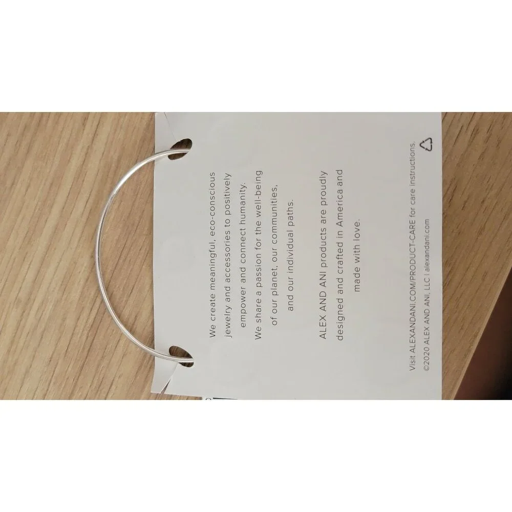 Alex and Ani Pizza My Heart Bangle Bracelet Silver Tone Foodie Collection NWT - Picture 5 of 5